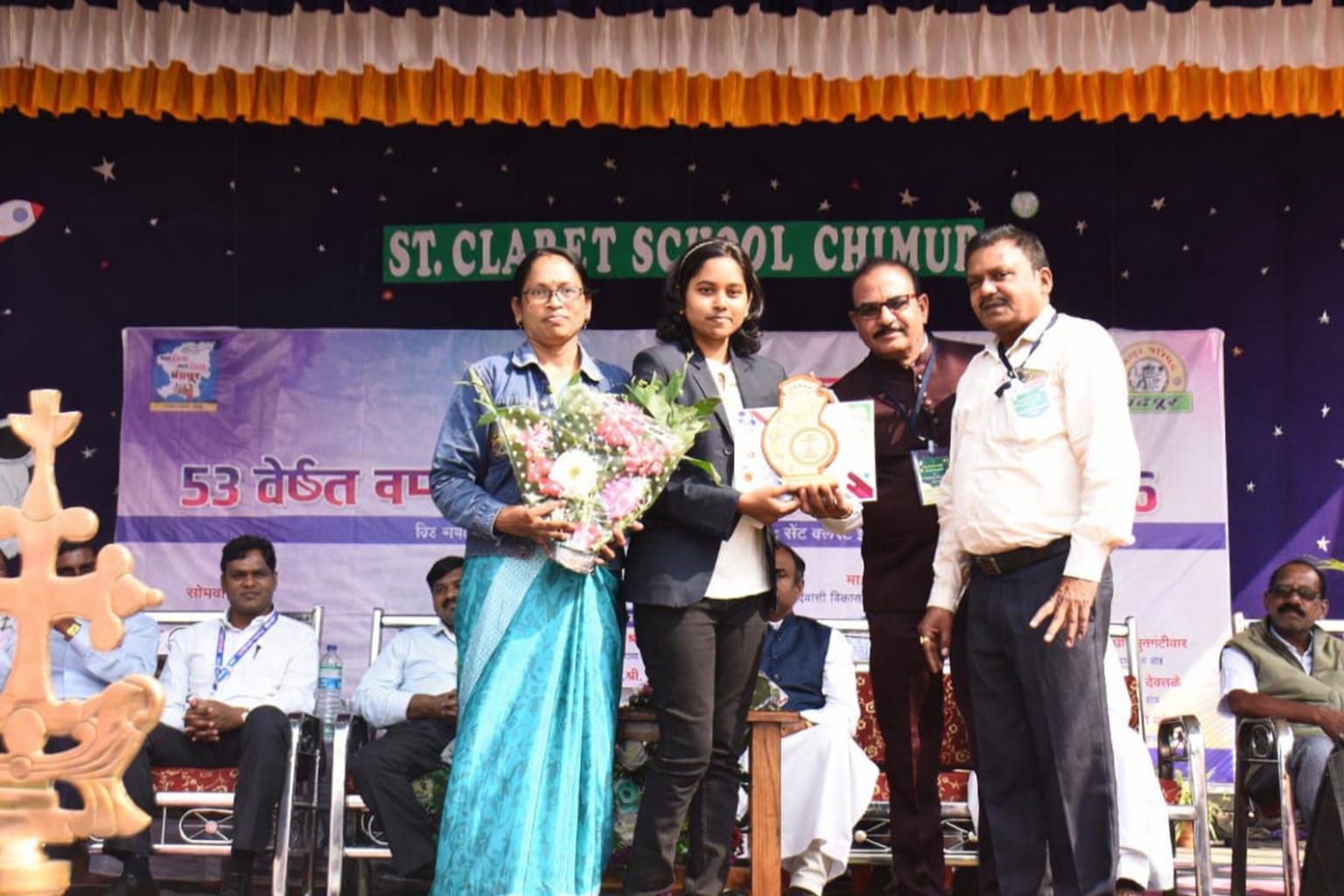 दिव्यांग श्रेणीत प्रथम क्रमांक ; राज्यस्तरीय प्रदर्शनीसाठी रामचंद्रराव धोटे कनिष्ठ महाविद्यालयाची निवड.