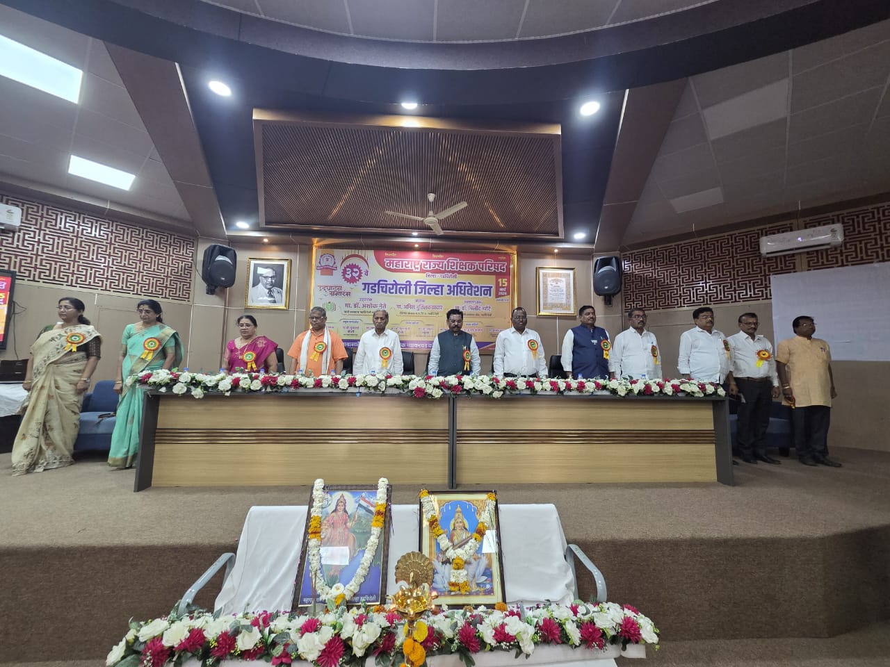 शिक्षक व शिक्षकेतर कर्मचाऱ्यांची समस्या सोडविण्यास सतत लढत राहणार -शिक्षकहित, शिक्षणहित व राष्ट्रहित हेच माझे ध्येय-नागो गाणार   माजी शिक्षक आमदार