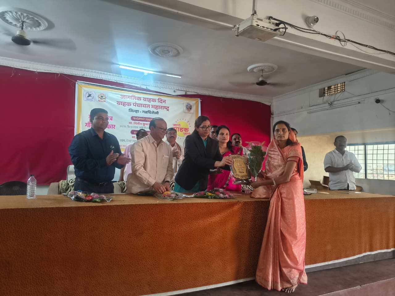 संगीता ठलाल 