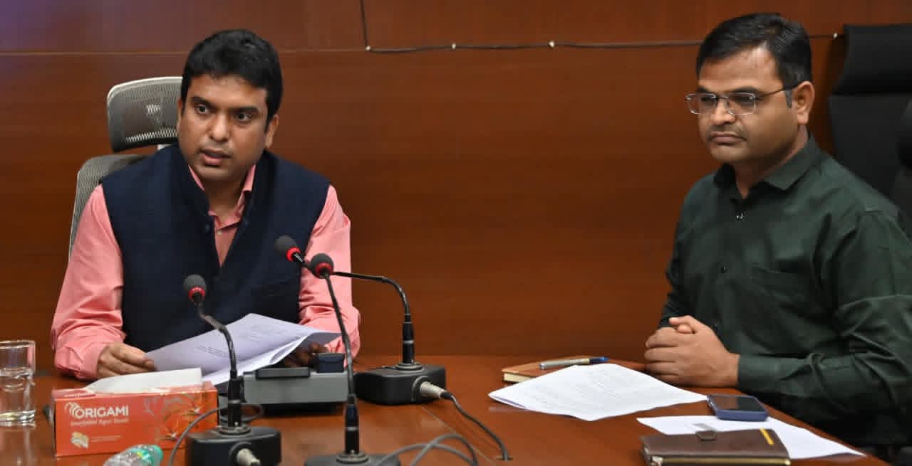 जनतेने महाराजस्व समाधान शिबिराचा लाभ घ्यावा – जिल्हाधिकारी गौडा