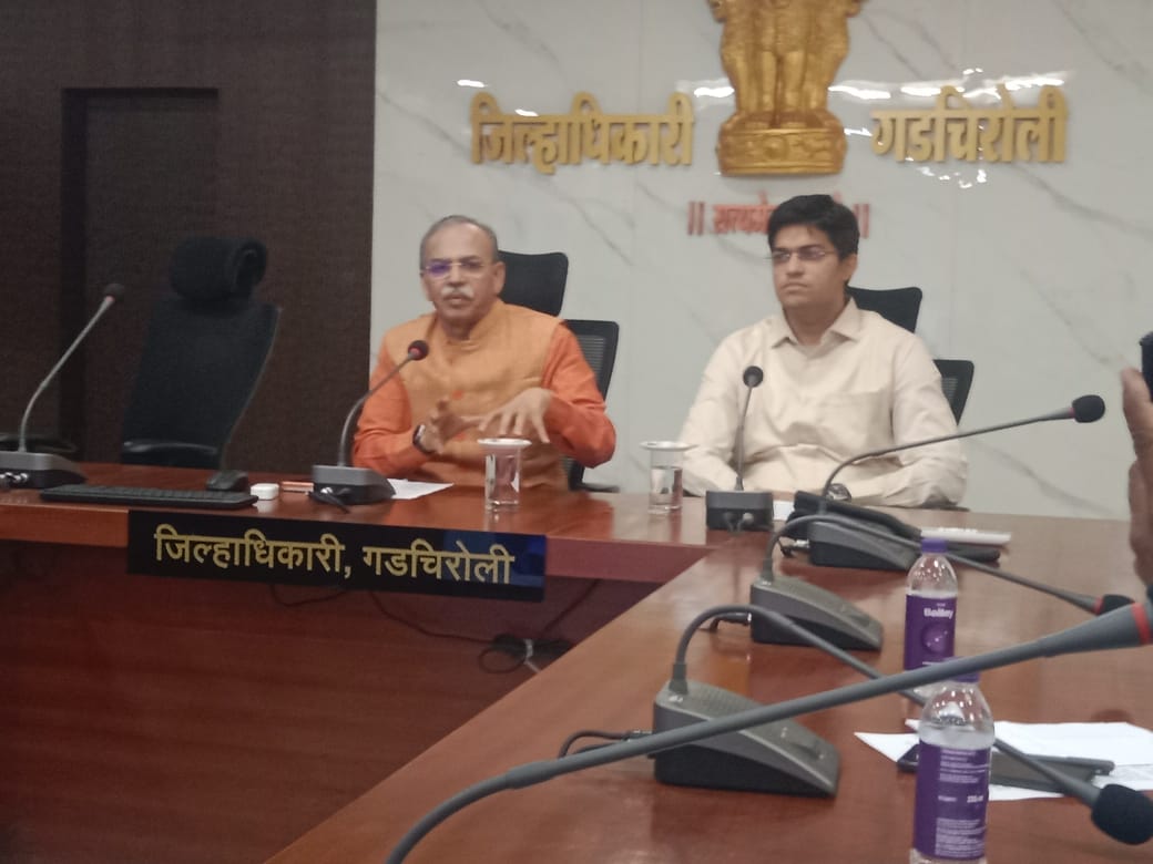 वाघ वाचविण्यासाठी जेवढी चळवळ चालविली जाते तेवढीच चळवळ मधमाशी वाचविण्यासाठी केली पाहीजे कारण दोन्ही घटक महत्वाचे आहेत-सभापती रविंद्र साठे