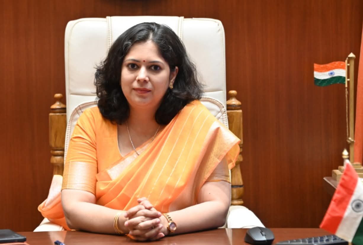 वाढत्या उन्हामुळे शाळा - महाविद्यालये सकाळच्या सत्रात 11 वाजेपर्यंतच ठेवा