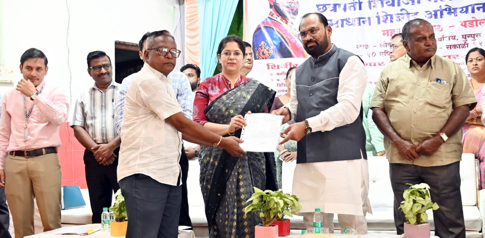 नागरिकांनी महाराजस्व अभियानाचा लाभ घ्यावा – जिल्हाधिकारी वसुमना पंत