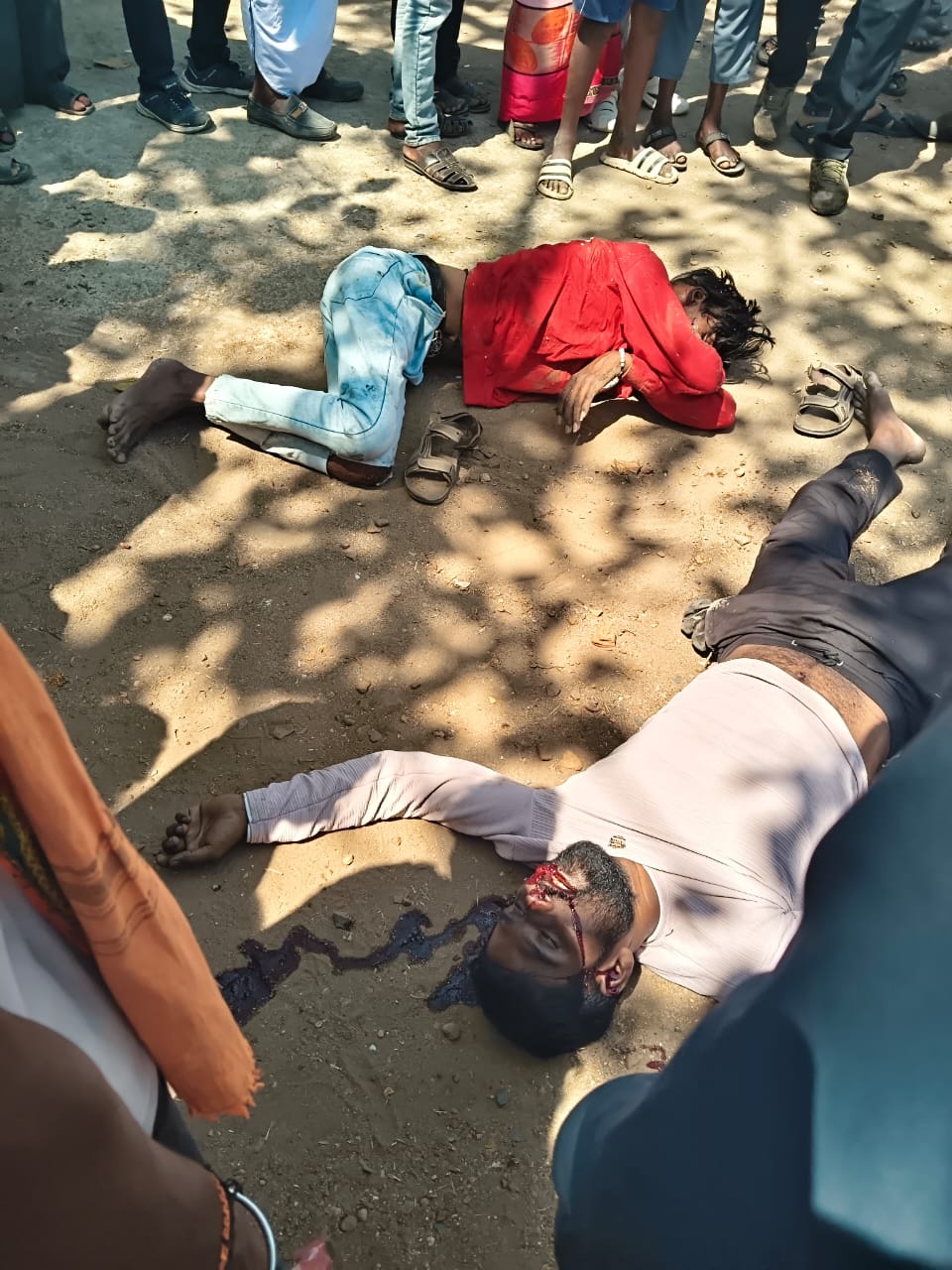 शेगाव–चिमूर महामार्गावर दुचाकी आणि ट्रॅक्टर ट्रॉली समोरा समोर धड़क