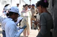 जिल्हाधिका-यांकडून जनगणनेच्या कामाची प्रत्यक्ष पाहणी ⏭️पाच घरांना भेटी- वास्तविक माहिती देण्याचे आवाहन