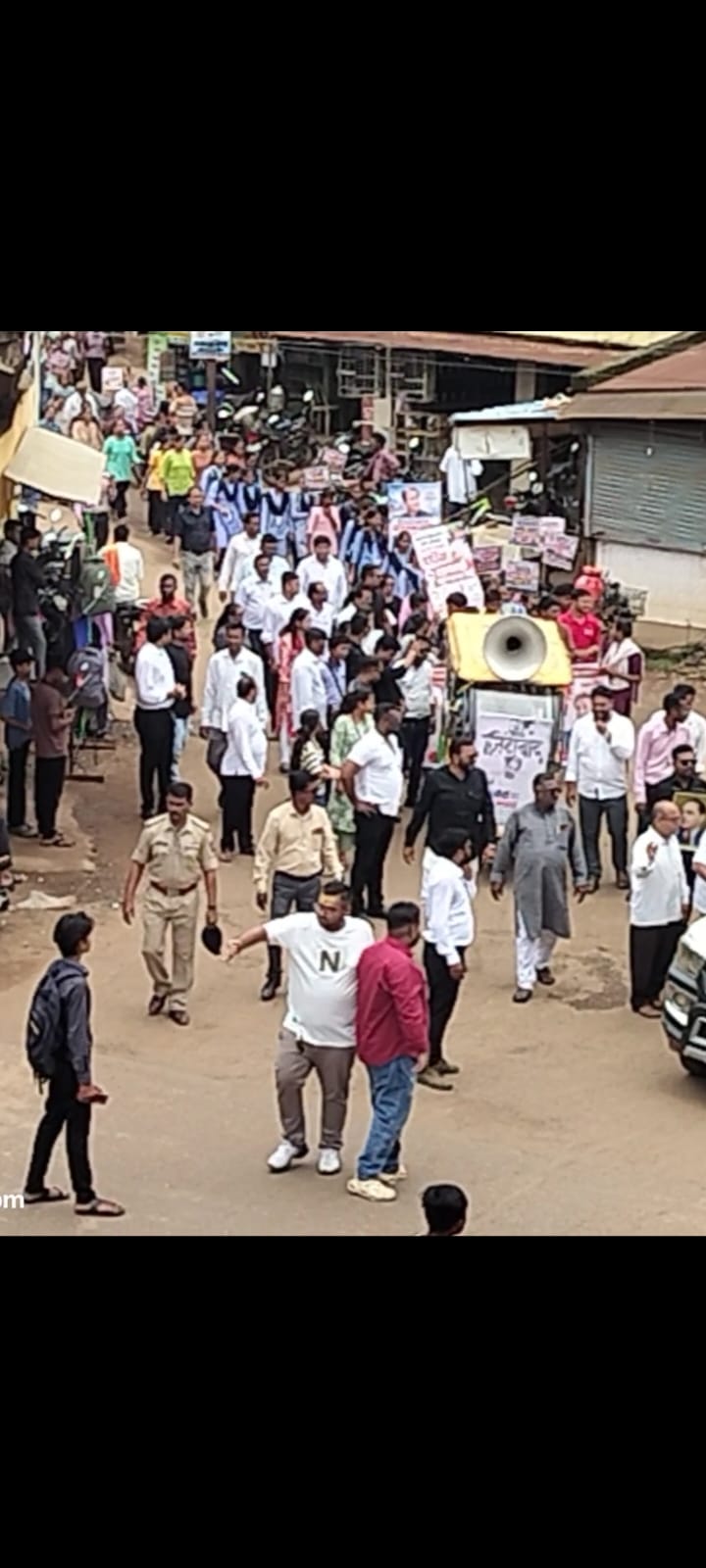 सोनम वांगचूंग यांच्या समर्थनार्थ ब्रह्मपुरी येथे विद्यार्थी पालकांचा हुंकार!