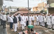 गांधी चौकात स्वातंत्र्य दिनाचा जल्लोष : माजी आमदार सुभाष धोटेंच्या हस्ते ध्वजारोहण.