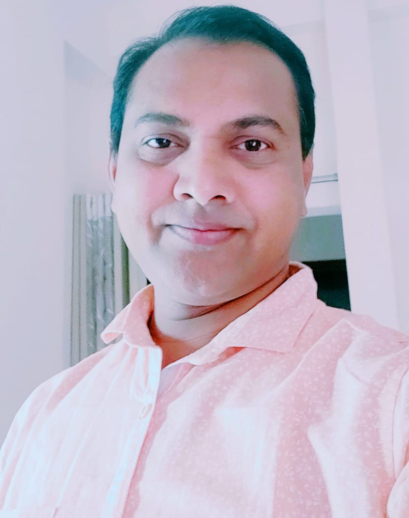 प्रा. डॉ. नॉमेश मेश्राम यांच्या इंग्रजी कवितासंग्रहाला राष्ट्रीय स्तरावरील पुरस्कार जाहीर
